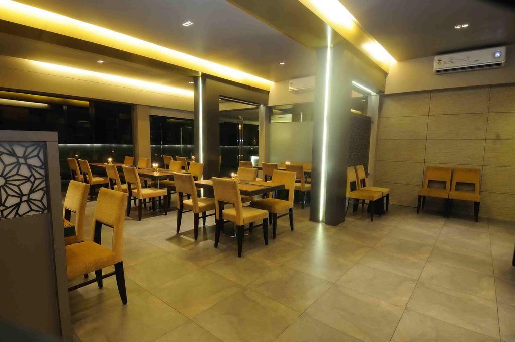 Hotel Landmark Fort Βομβάη Εξωτερικό φωτογραφία